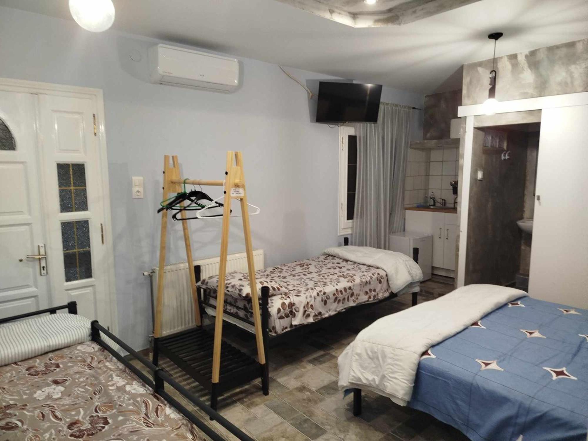 Kostis Hause Hotel Kastrákion Екстериор снимка